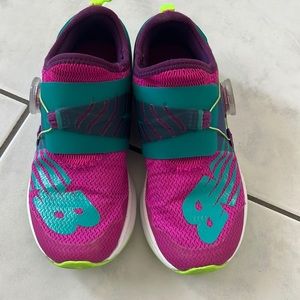 New Balance，Girl sneaker，size US 1